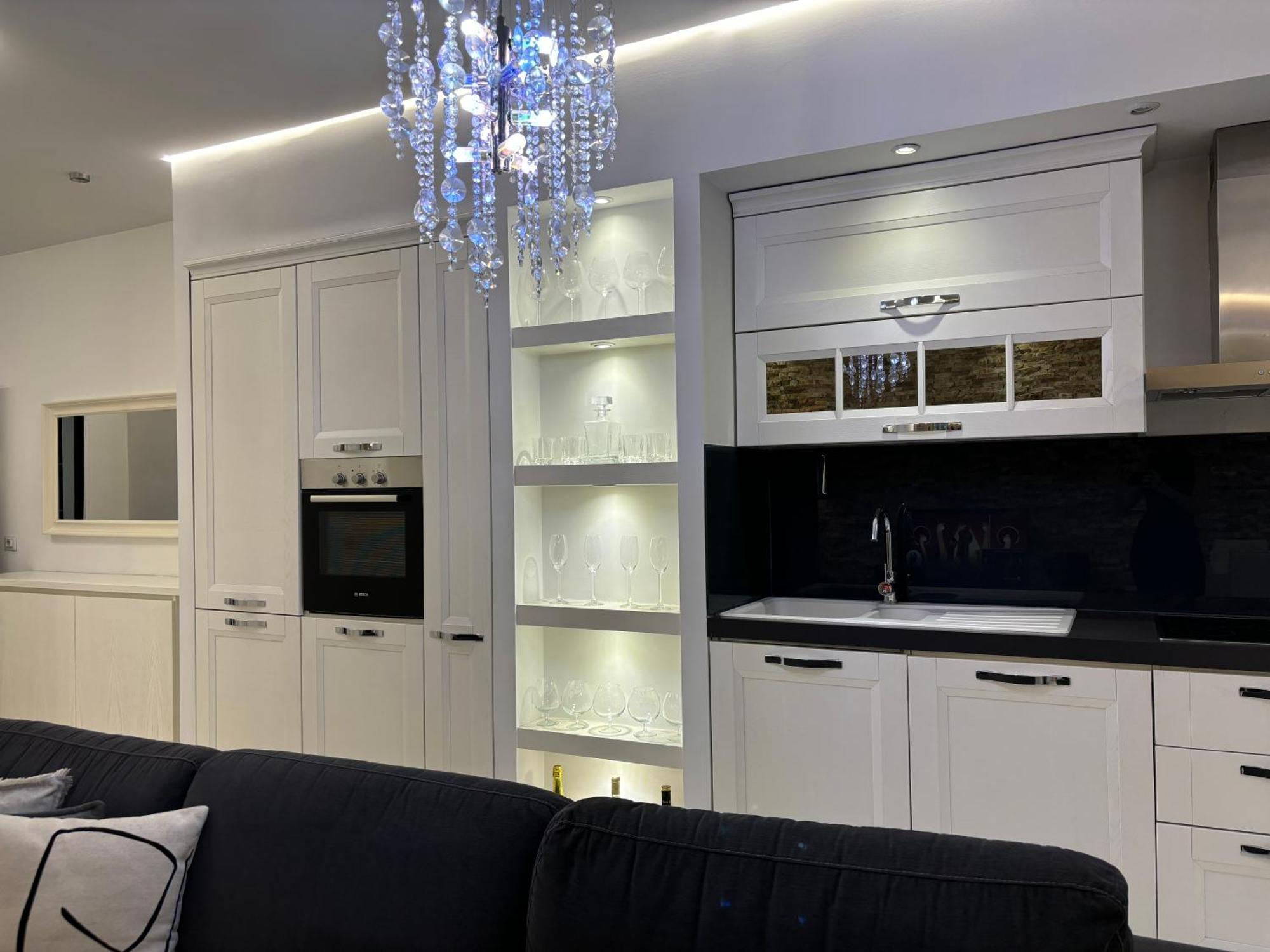 Tam Serviced 2Bdr Apartment City Center No6 Tirana Buitenkant foto