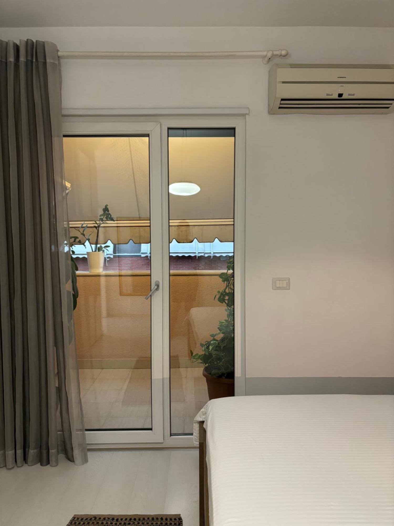 Tam Serviced 2Bdr Apartment City Center No6 Tirana Buitenkant foto