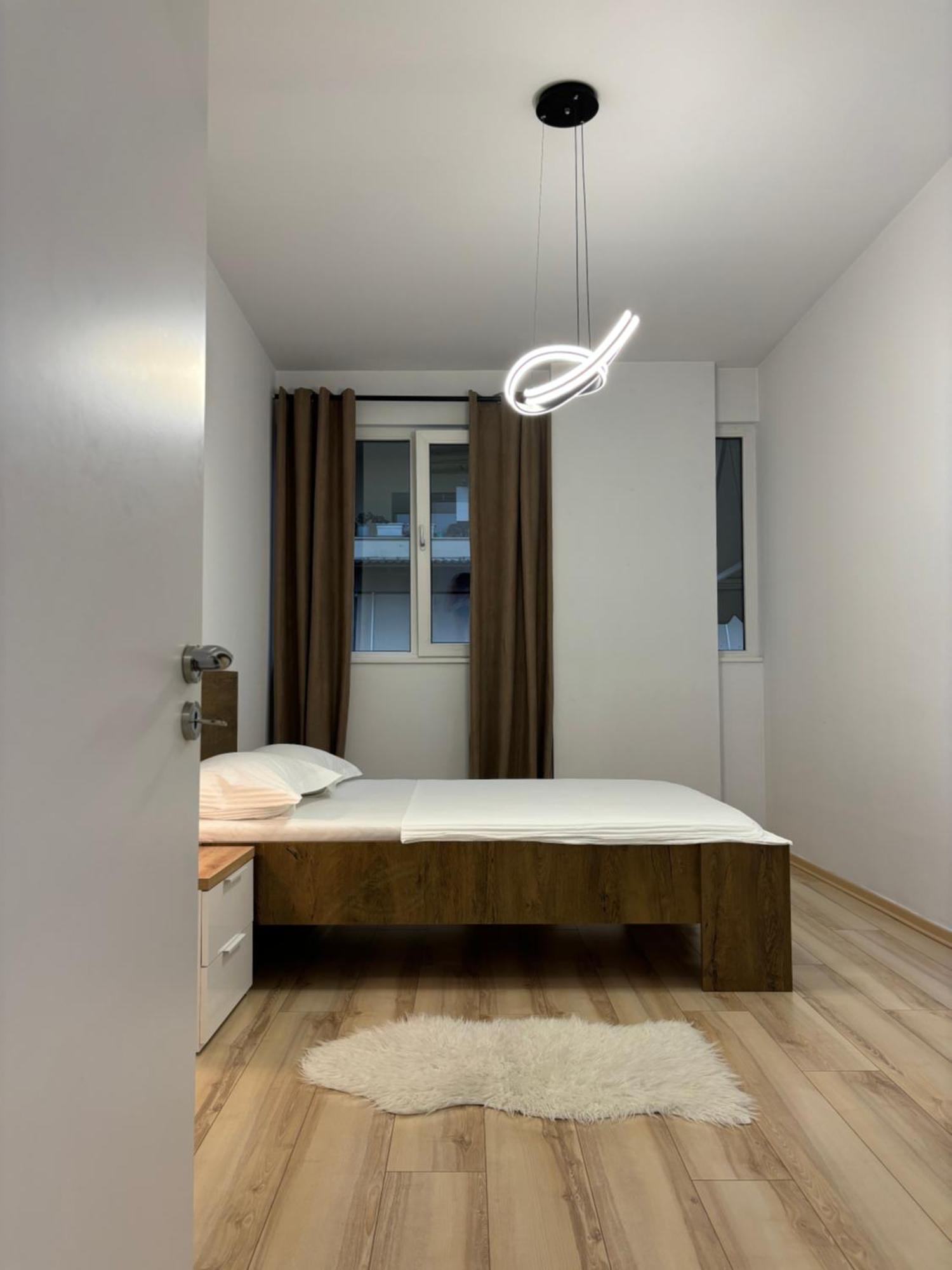 Tam Serviced 2Bdr Apartment City Center No6 Tirana Buitenkant foto