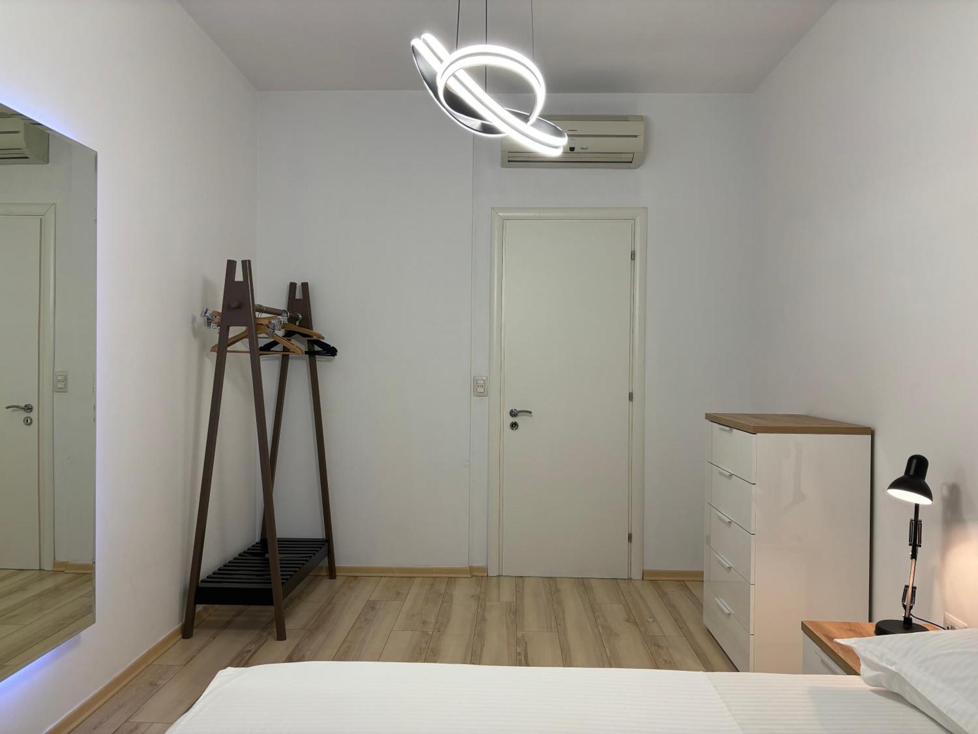 Tam Serviced 2Bdr Apartment City Center No6 Tirana Buitenkant foto