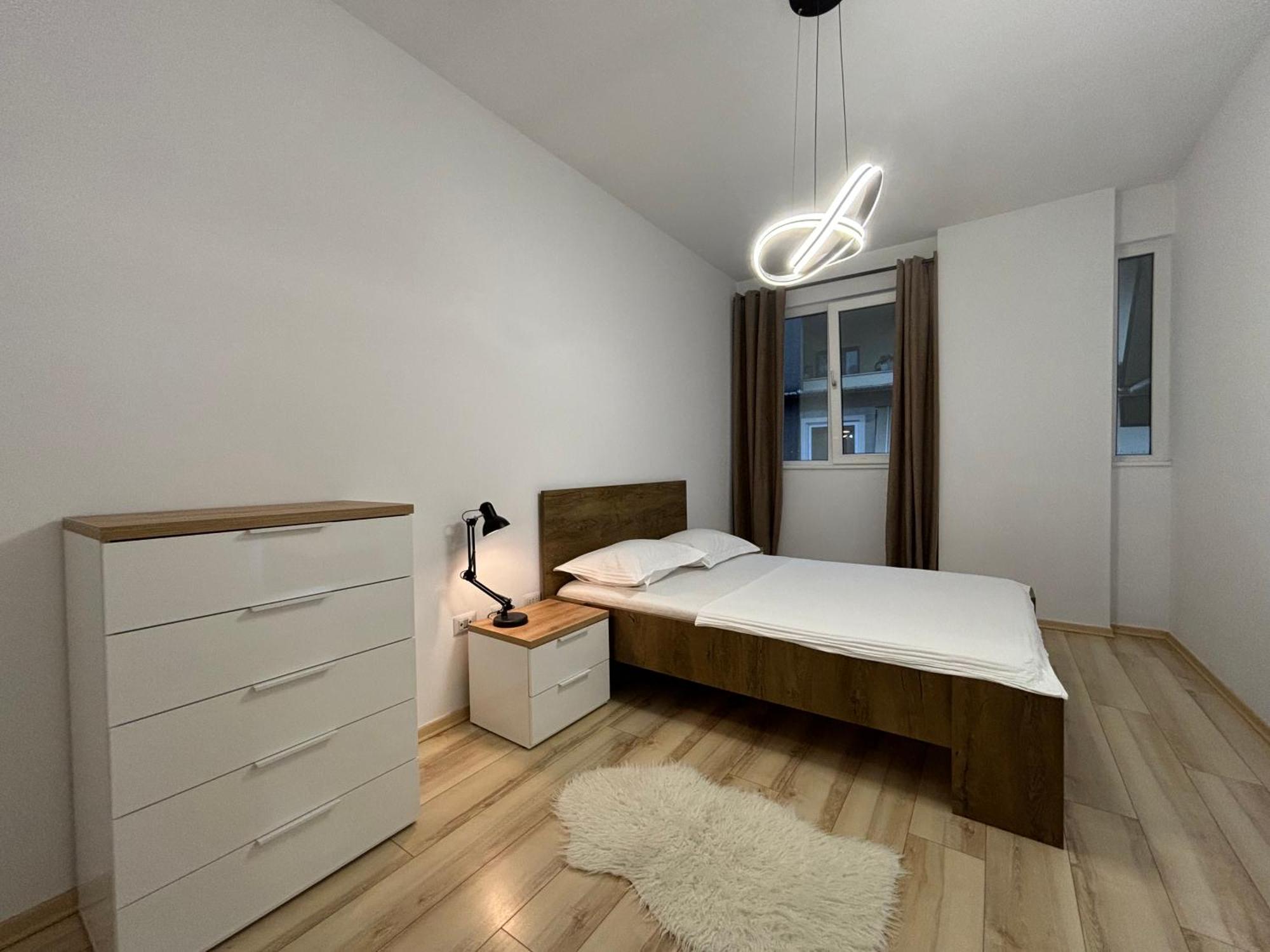 Tam Serviced 2Bdr Apartment City Center No6 Tirana Buitenkant foto