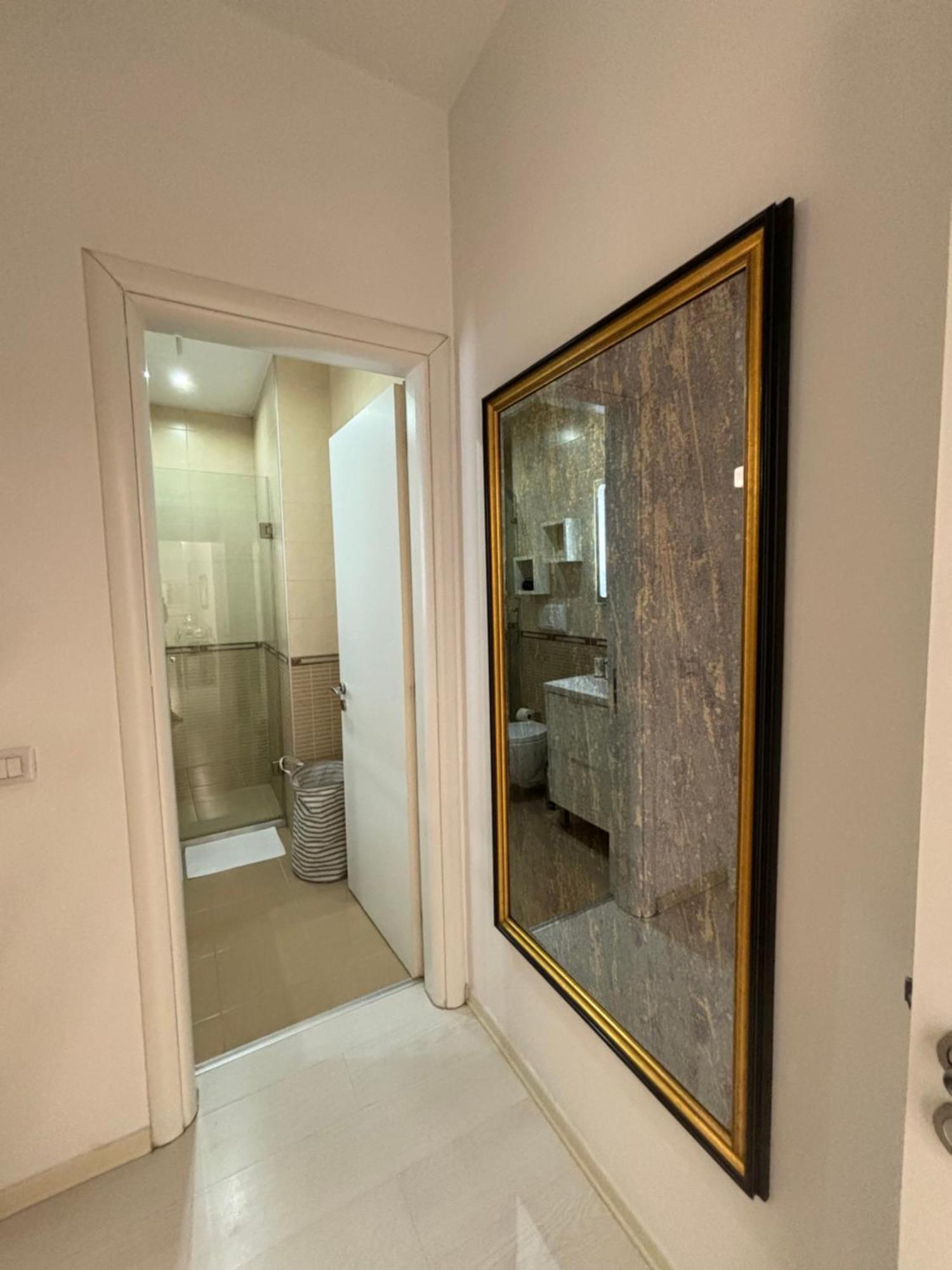 Tam Serviced 2Bdr Apartment City Center No6 Tirana Buitenkant foto