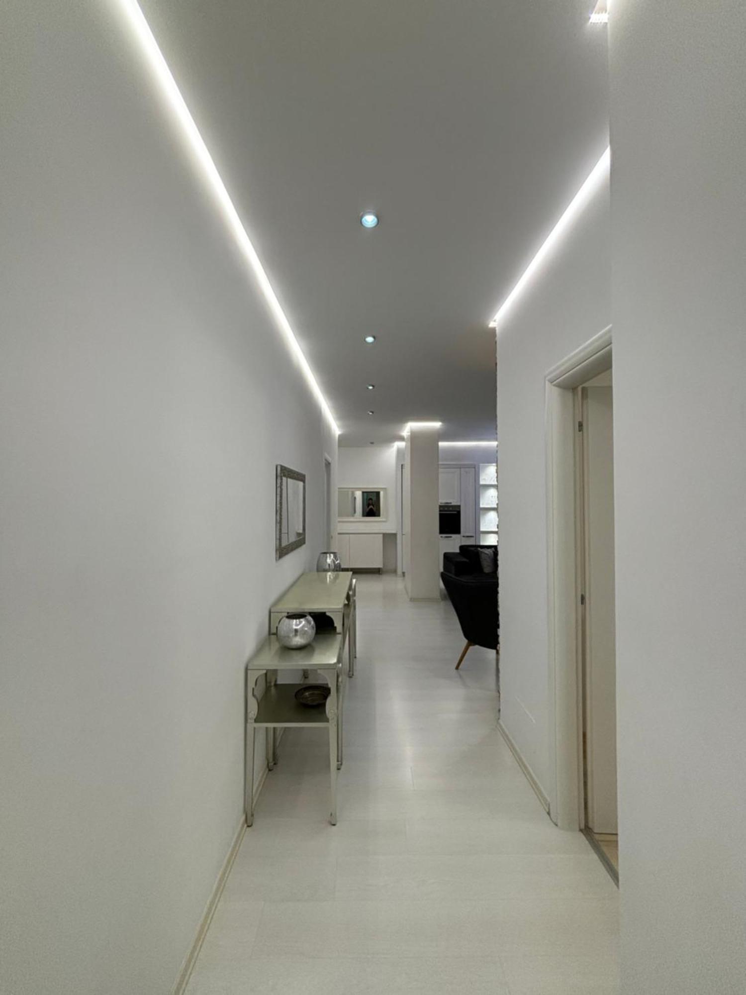 Tam Serviced 2Bdr Apartment City Center No6 Tirana Buitenkant foto