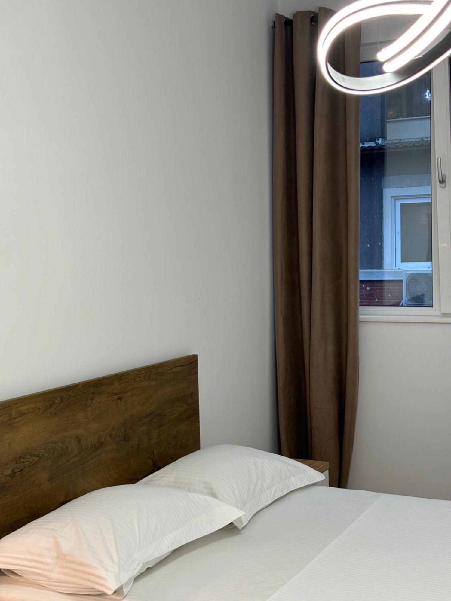 Tam Serviced 2Bdr Apartment City Center No6 Tirana Buitenkant foto